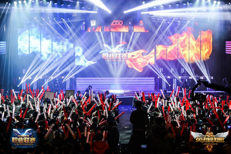 G2战队休息室上演战术梗狂欢！Caps高呼英雄联盟冠军宣言引爆训练赛